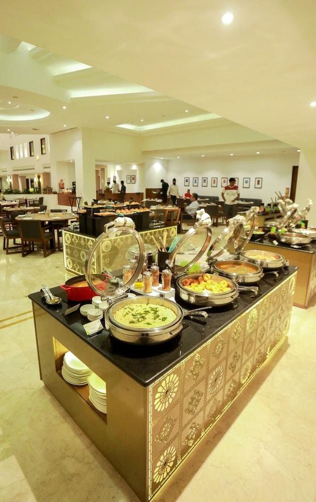 Greenpark Hotel