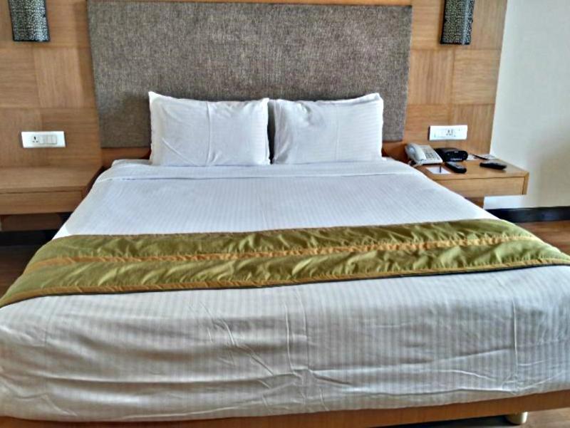 Greenpark 5* Chennai