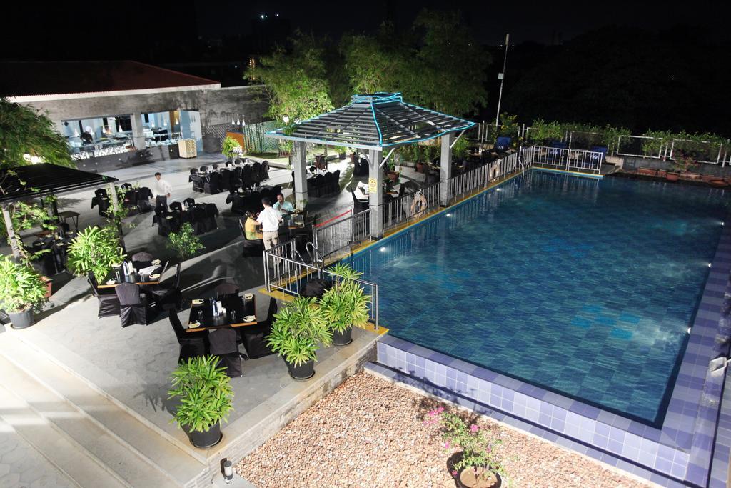 Greenpark Hotel