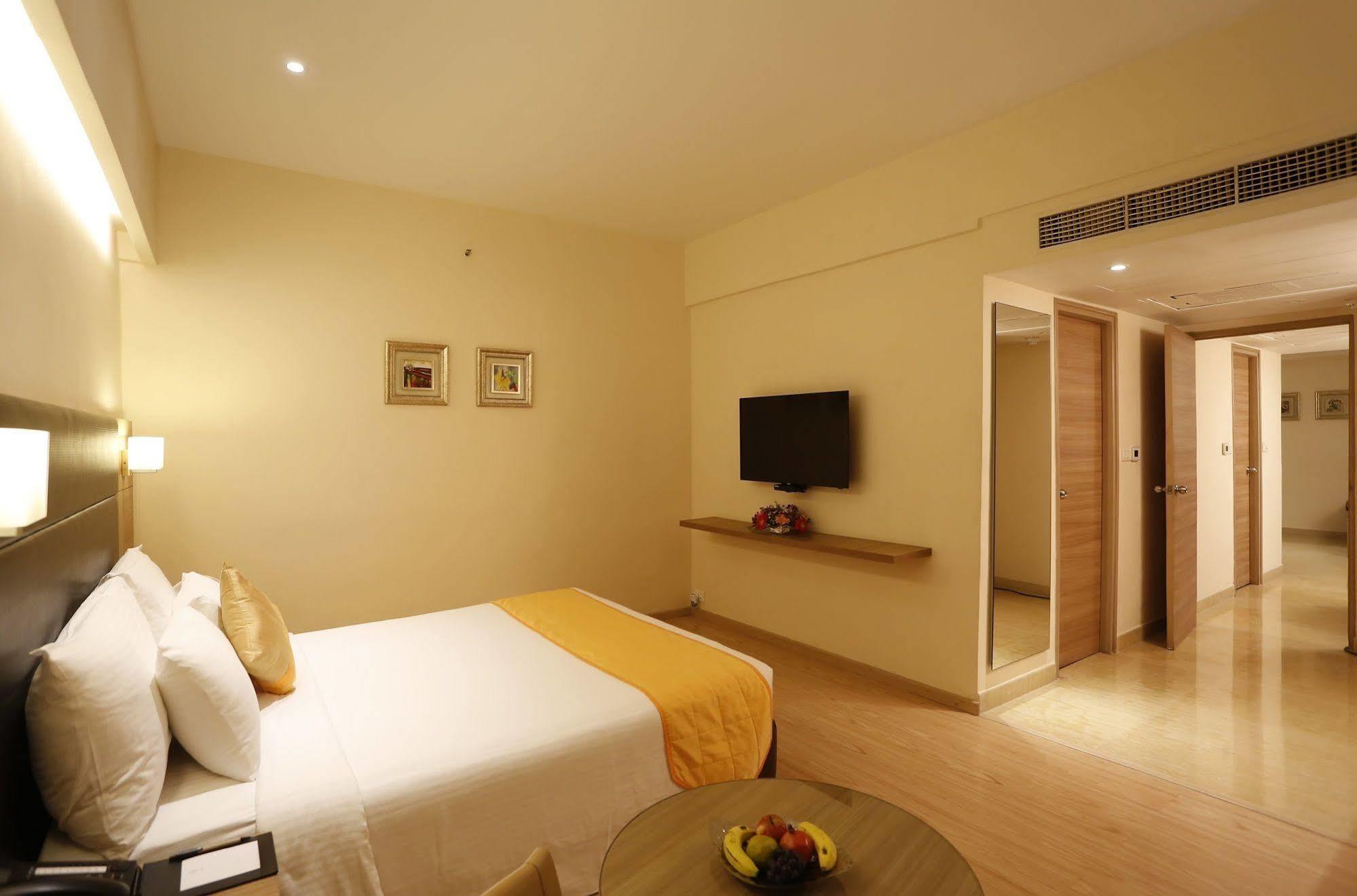 Greenpark Hotel 5*