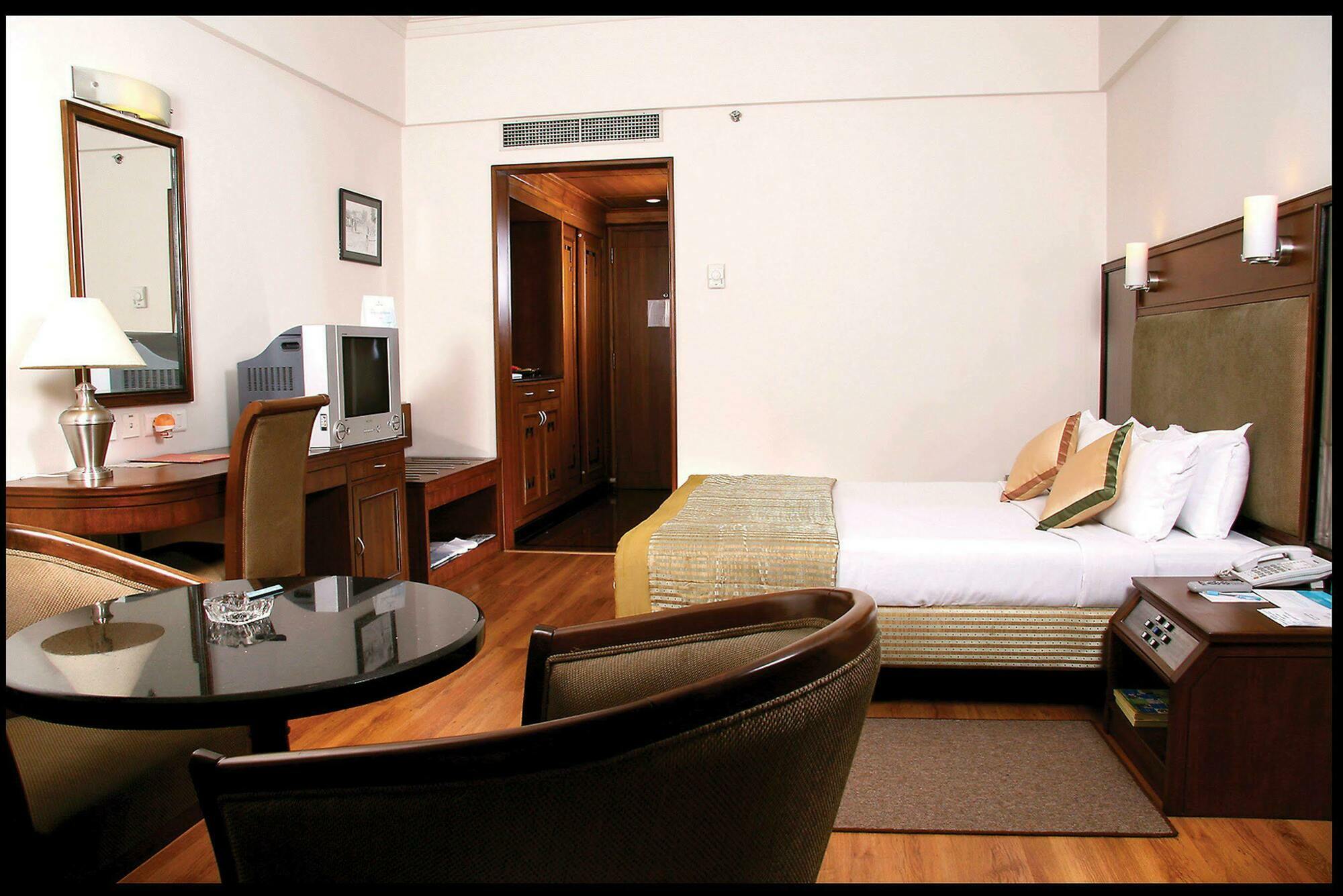 Hotel Greenpark Chennai
